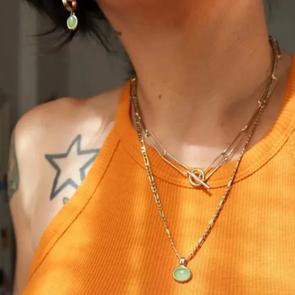 Oval pendant necklace - Picture 1 of 4